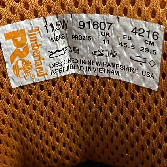 Timberland insulated work boots with safety toe - Picture 3 of 7